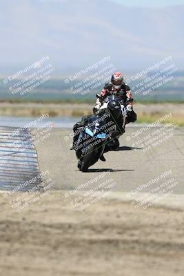 media/May-25-2025-Lets Ride (Sun) [[0ff033e448]]/C Group/1140am (Grapevine)/